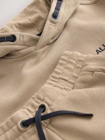 smALLSAINTS Комплект в бежово