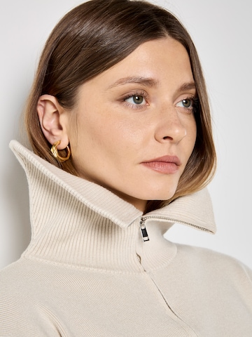 Cardigan bavarois ' ' Apricot en gris