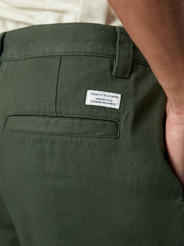 Marc O'Polo DENIM Regular Chino in Groen