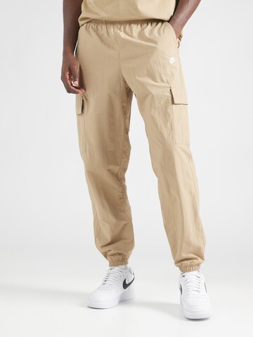 Nike Sportswear Tapered Παντελόνι cargo 'CLUB' σε μπεζ: μπροστά