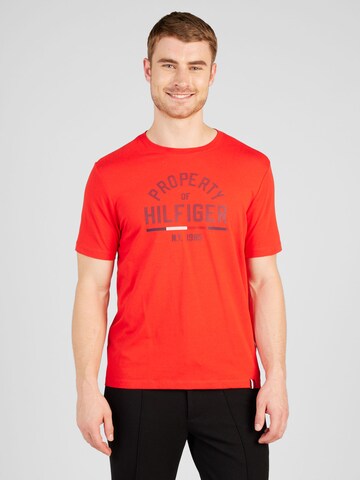 TOMMY HILFIGER - Camiseta en rojo: frente