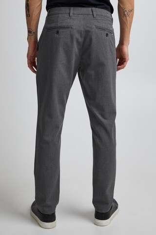 !Solid Tapered Chino Pants 'TOFred' in Grey