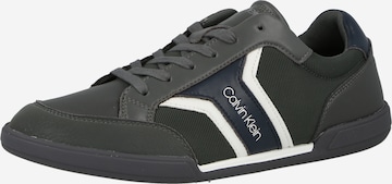 Calvin Klein - Zapatillas deportivas bajas en gris: frente