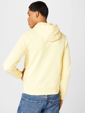 Sweat-shirt LACOSTE en jaune