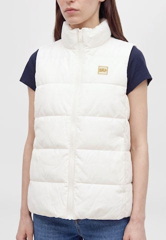 Gap Tall Vest in White: front