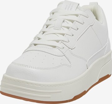 Pull&Bear Platform trainers in White: front