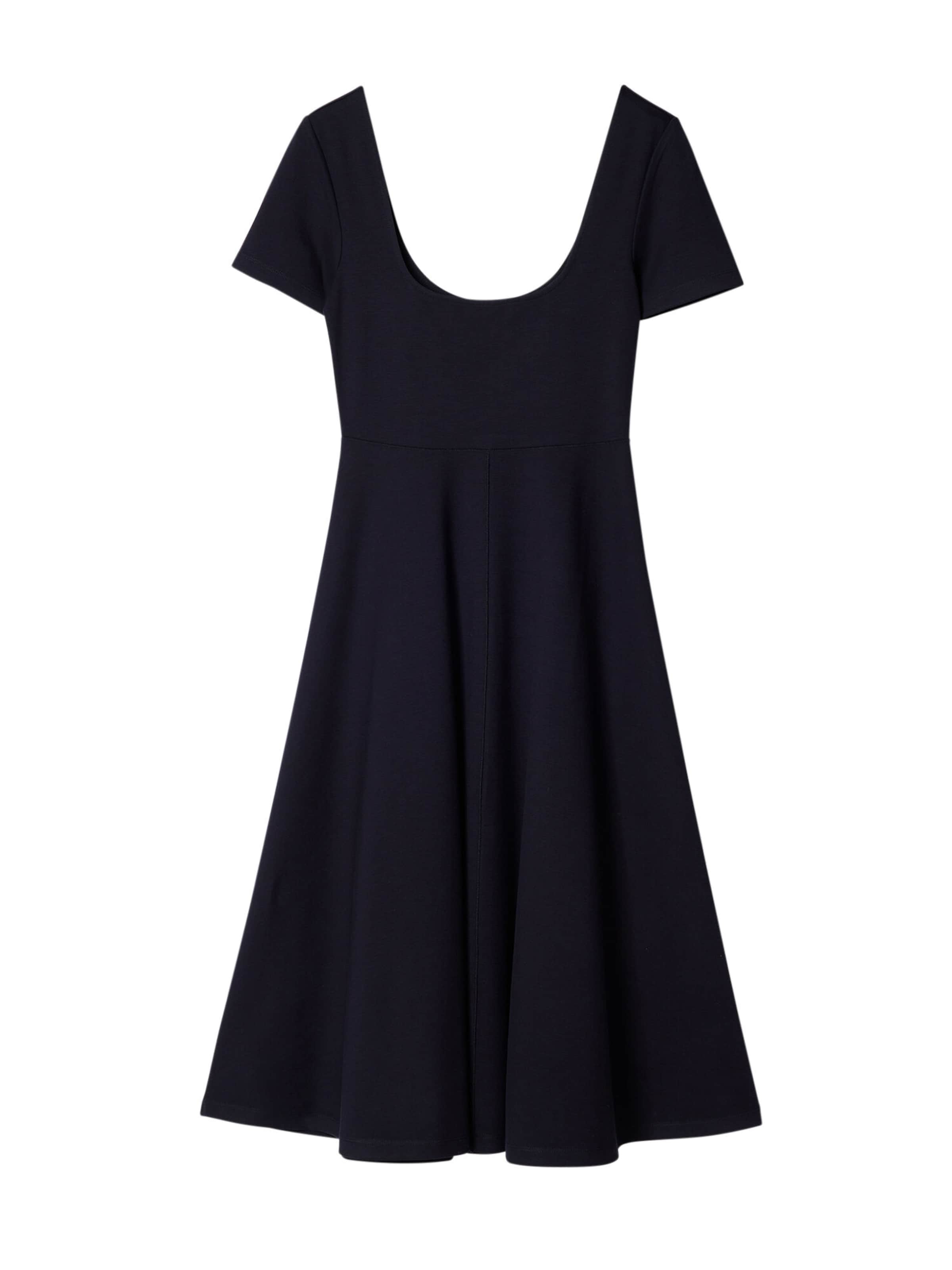 Rochie de la Desigual pe negru: față