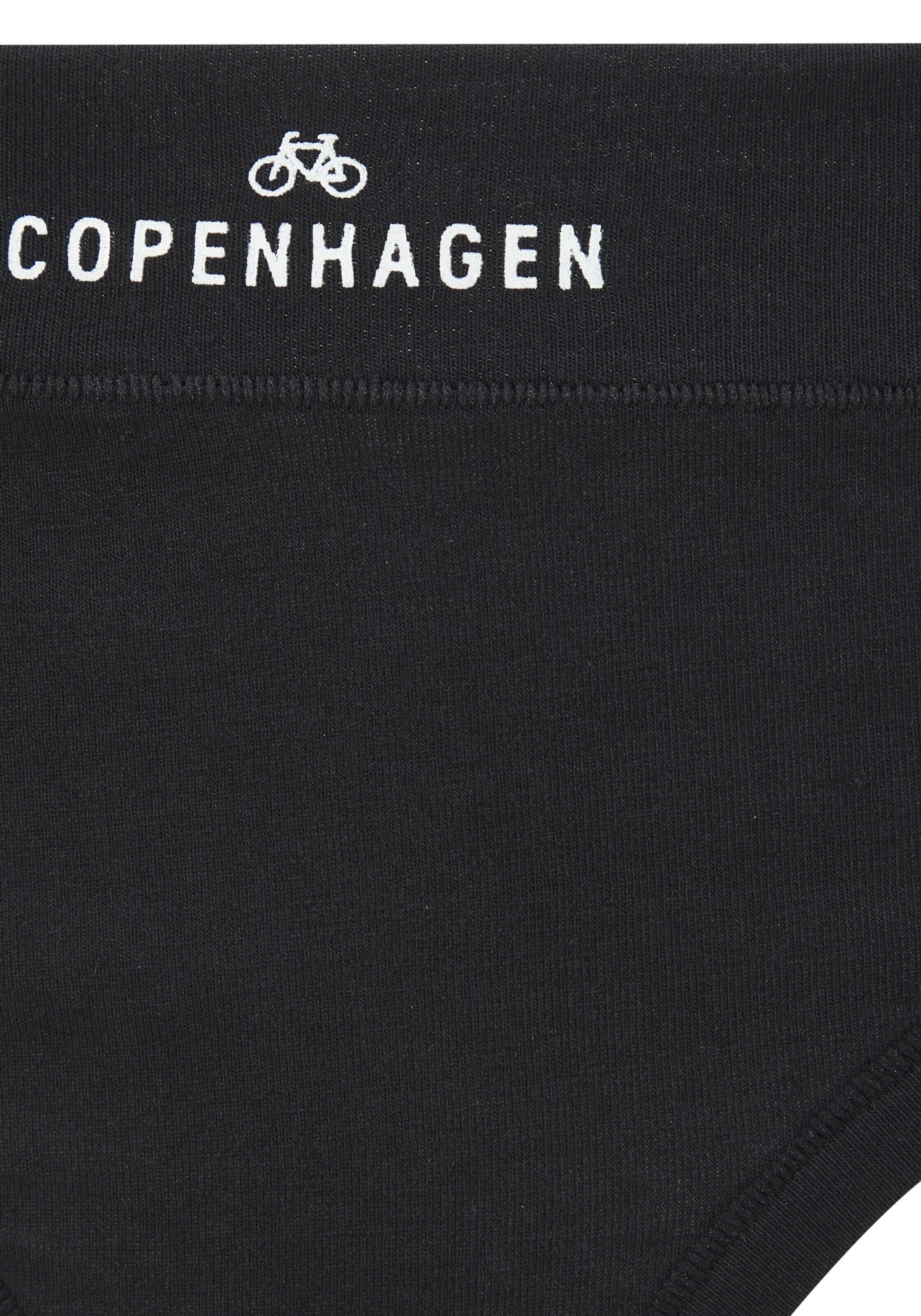 Slip Copenhagen Studios en noir