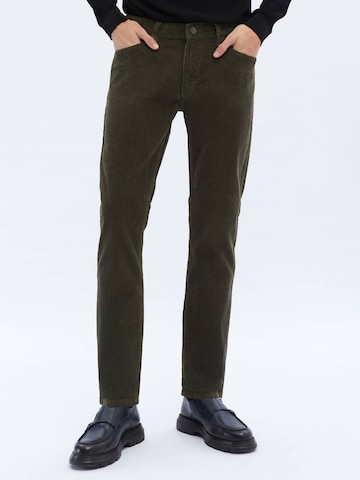 KİP Slimfit Kalhoty – zelená