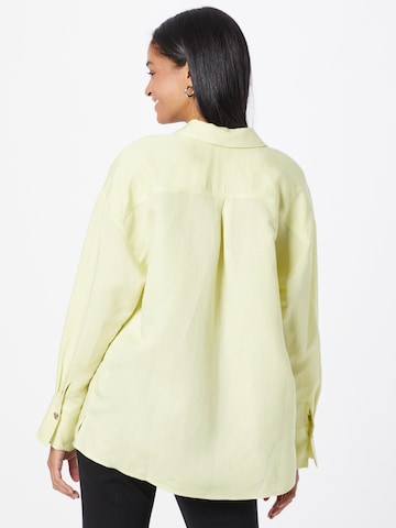 s.Oliver BLACK LABEL - Blusa en amarillo