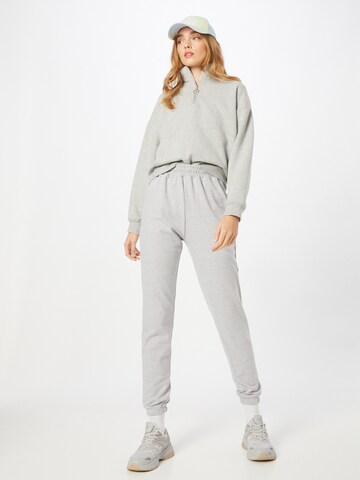 Missguided Tapered Pants in Grey