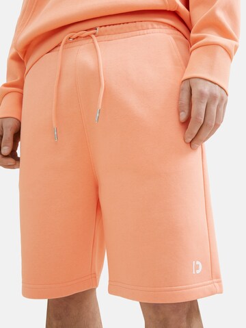 Loosefit Pantalon TOM TAILOR DENIM en orange : devant