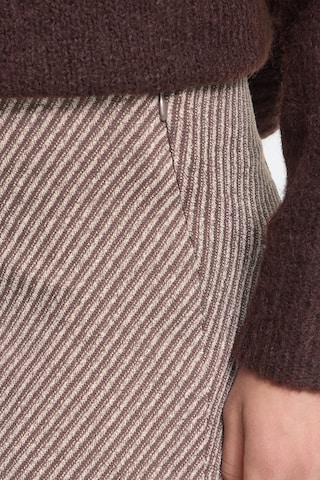 Wide leg Pantaloni con piega frontale 'IHKATE' di ICHI in marrone