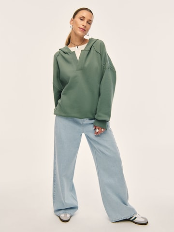 Kamila Šikl Sweatshirt in Groen