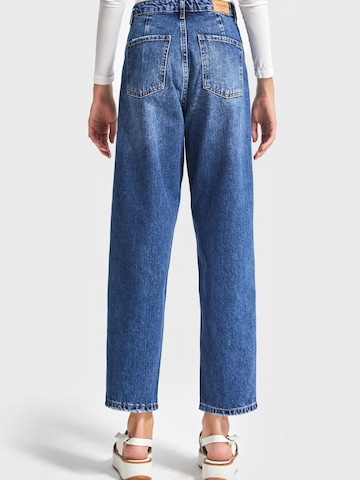 IT'S BASIC Loose fit Jeans 'June Relaxed Mid Rise Jeans' in Blue