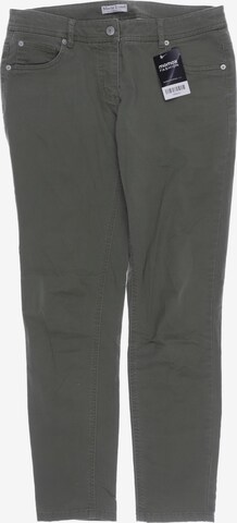 Marie Lund Pants in M in Green: front