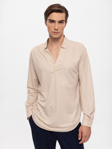 Coupe regular Chemise Antioch en beige