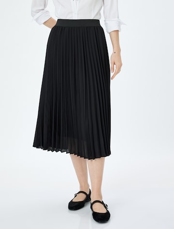 Koton Skirt in Black: front