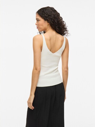 Top in maglia di VILA in bianco