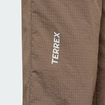 ADIDAS TERREX - Tapered Pantalón de montaña 'Xploric' en marrón