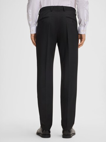 Regular Pantalon à plis 'Jory ' STRELLSON en noir