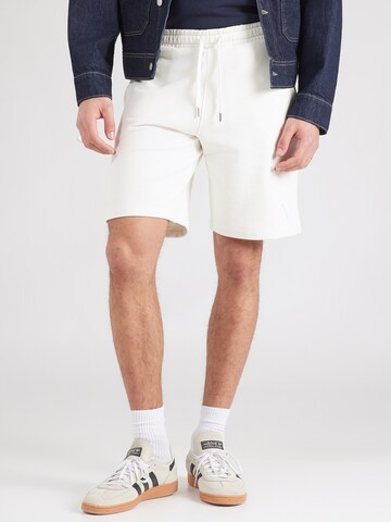 GUESS Regular Shorts in Weiß: Vorderseite