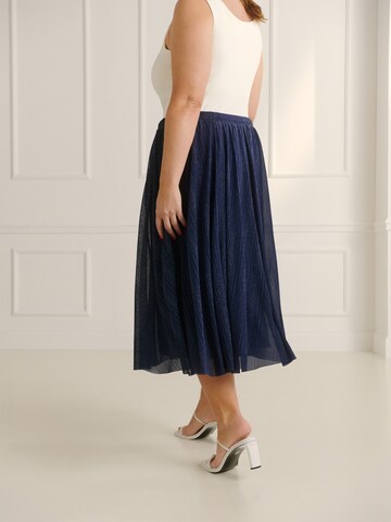 Guido Maria Kretschmer Curvy Skirt 'Maribell' in Blue