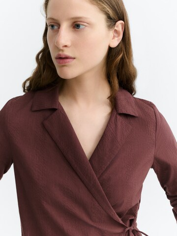 Thinking MU Blouse 'Lenie' in Rood: voorkant