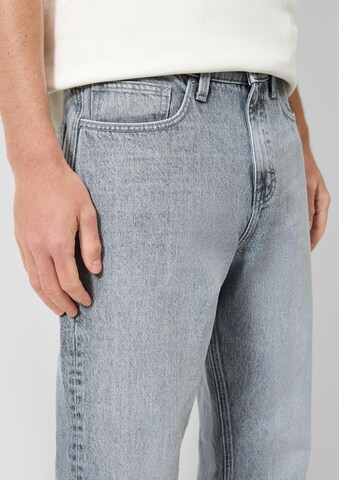 Regular Jean 'Pete' QS en gris