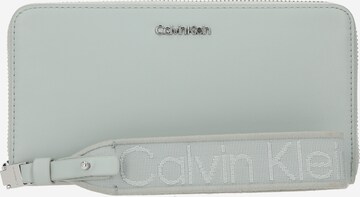 Calvin Klein Portemonnee 'Gracie' in Grijs: voorkant