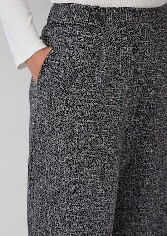 QS Regular Hose in Schwarz