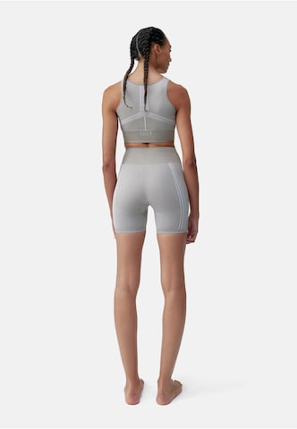 Born Спортивный топ 'Cara' в Бежевый