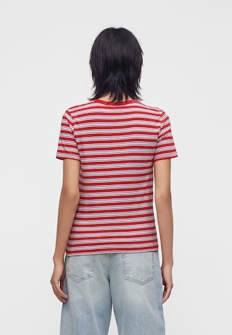 GAP - Camiseta en rojo