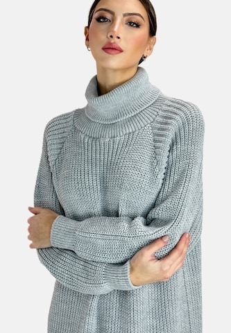 Robes en maille Elara en gris