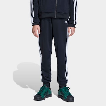 ADIDAS ORIGINALS Tapered Housut 'Sst' värissä musta: etupuoli