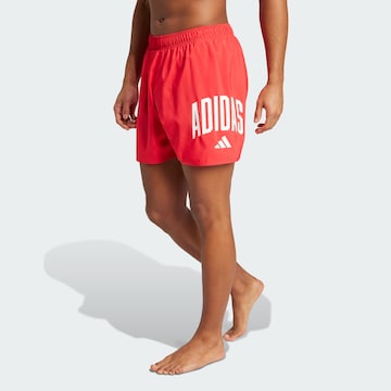 Maillot de bain de sport ADIDAS SPORTSWEAR en rouge : devant