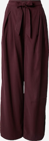 ABOUT YOU Pleat-front trousers 'Ria' in Brown: front