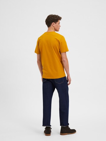 geltona SELECTED HOMME Marškinėliai 'Norman'