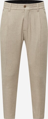 DRYKORN - Tapered Pantalón plisado 'Chasy' en marrón: frente