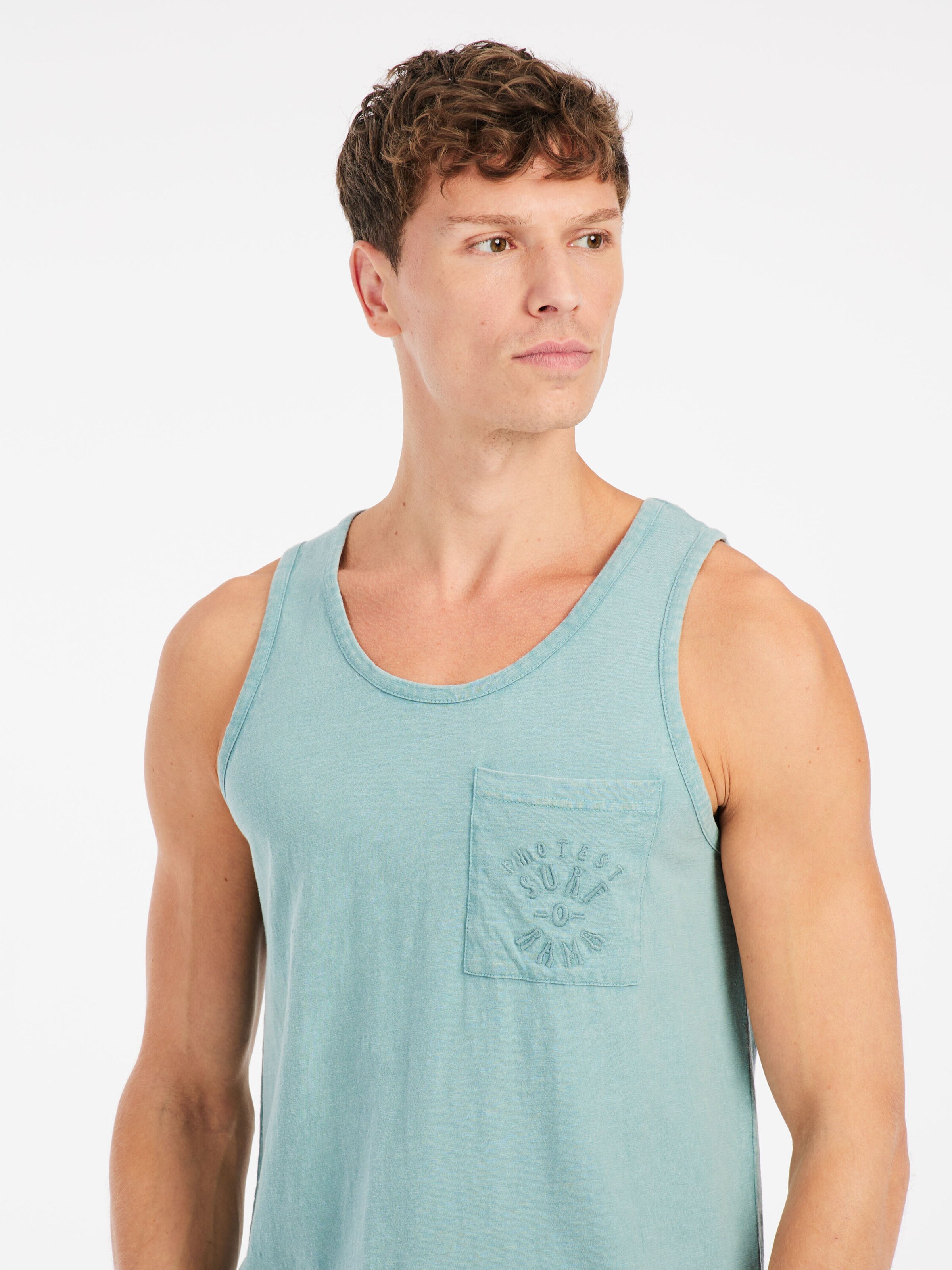 PROTEST Shirt 'PRTZach'‌‌ in Grün