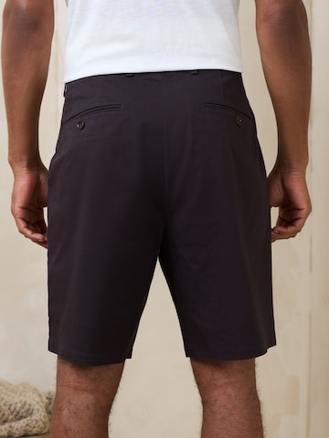 Regular Pantalon à pince Next en marron