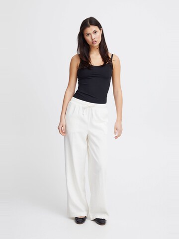 Wide leg Pantaloni ' IHLINO ' di ICHI in bianco