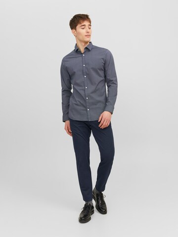 Coupe slim Pantalon chino 'JPSTMarco JJCooper' JACK & JONES en bleu