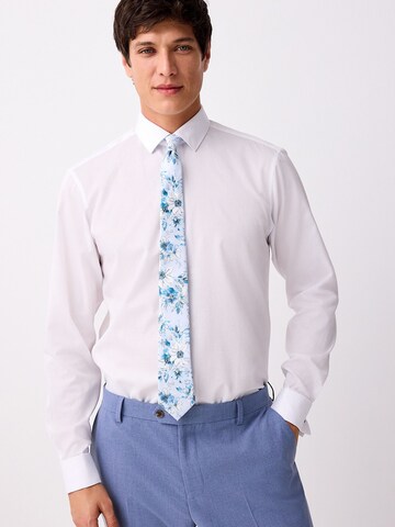 Next Slim Fit Set: Hemd und Krawatte in Weiß: Vorderseite