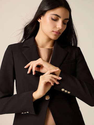 Blazer di oltre in nero