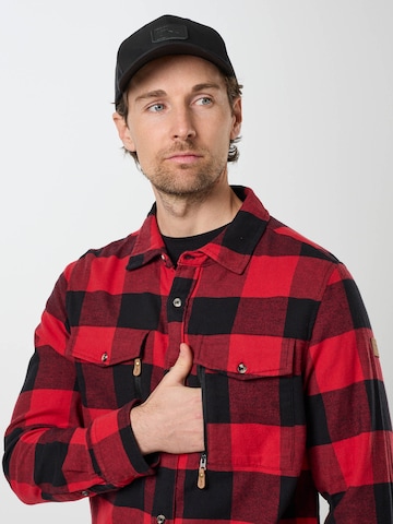 SWEDEMOUNT Regular fit Traditional button up shirt 'Nordkap' in Red