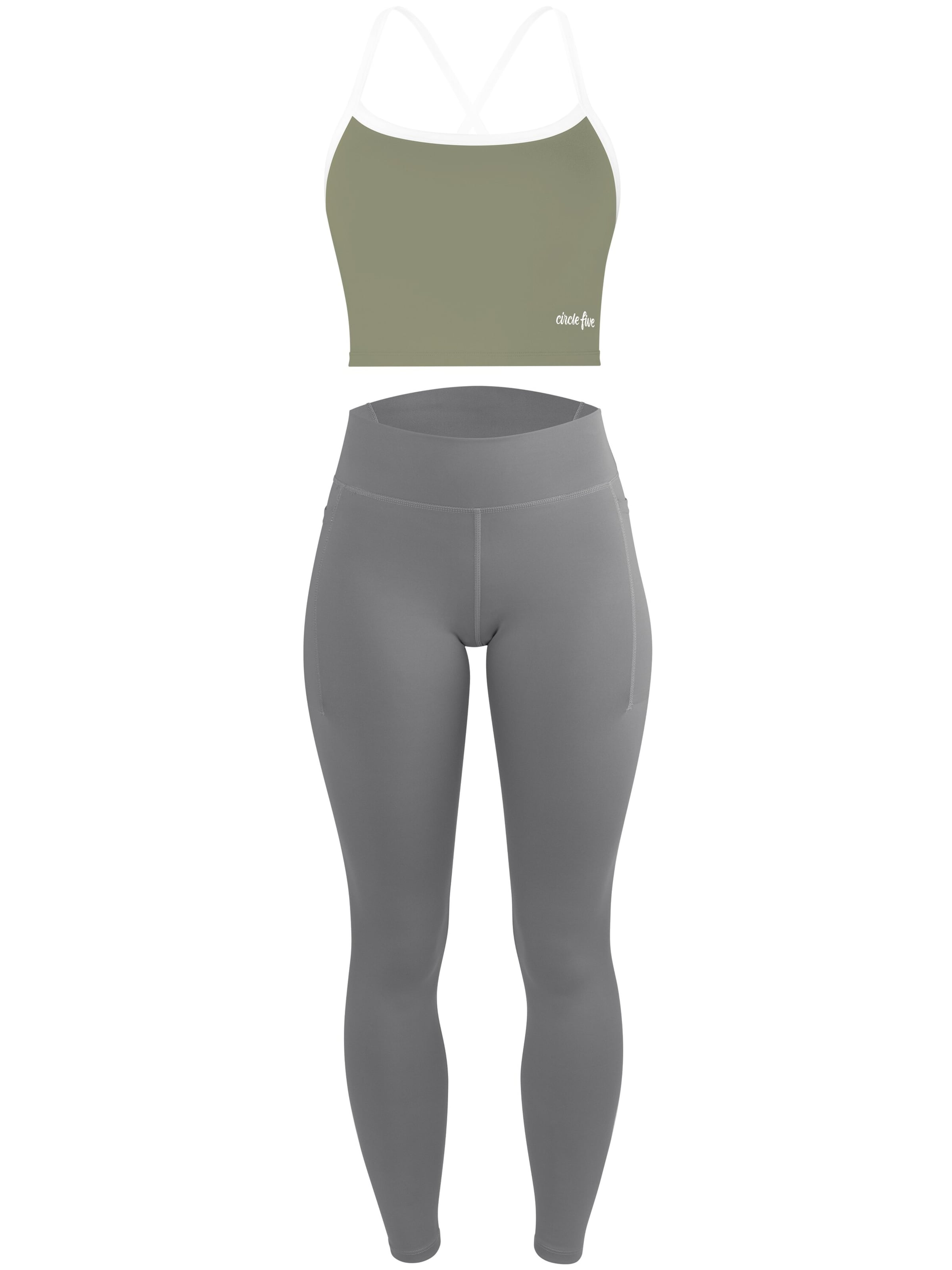 Completo sportivo di normani in grigio: frontale