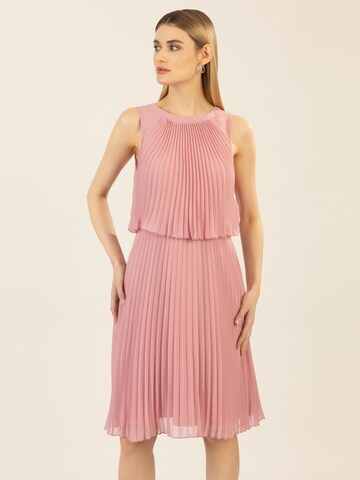 APART Cocktailkleid in Beige: Vorderseite