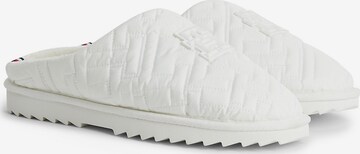 Pantoufle TOMMY HILFIGER en blanc