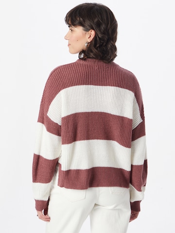 ABOUT YOU Pullover 'Thassia' in Rot